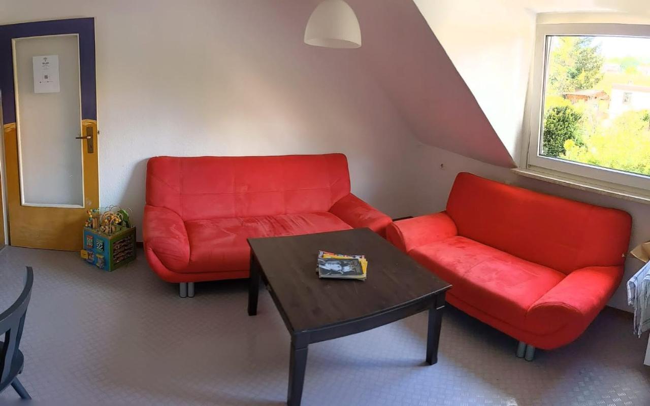 Monkey Factory - Mini Home-Stay Hostel Traben-Trarbach Bilik gambar