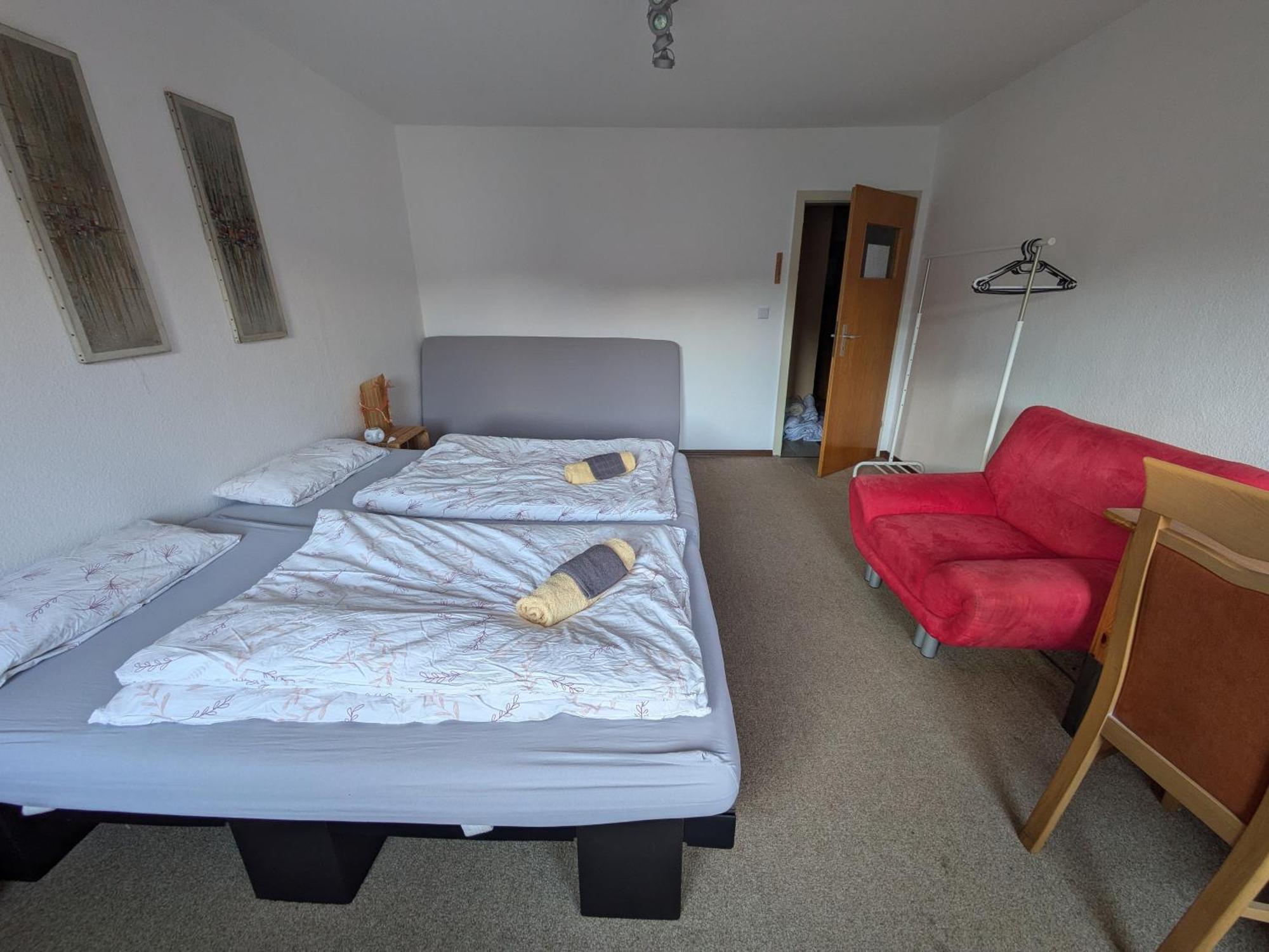 Monkey Factory - Mini Home-Stay Hostel Traben-Trarbach Bilik gambar
